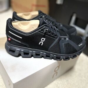 On Running Black Men's Cloud-Inspired Athletic Sneakers